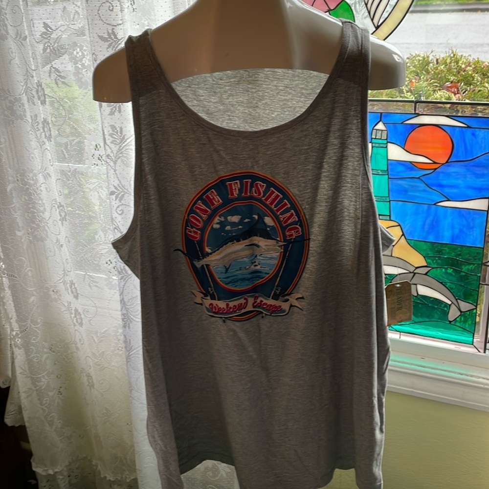 NWT Trader Bay Size XL Gone Fishing Sleeveless Tank Top